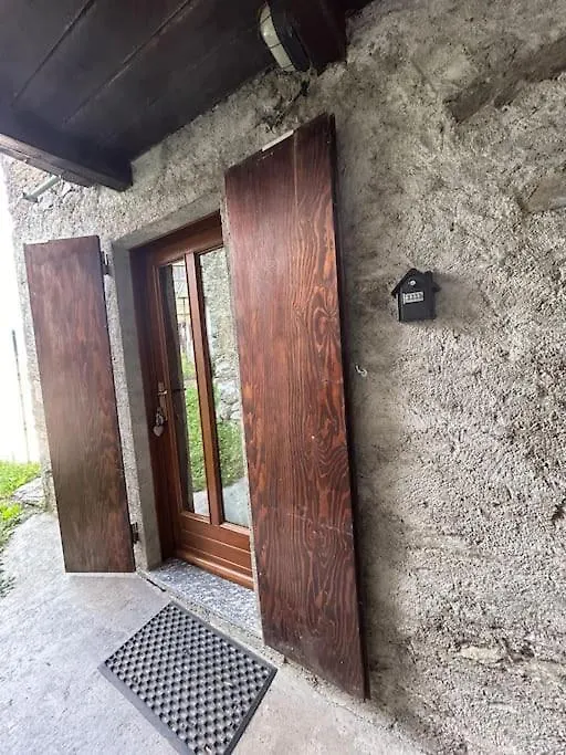 Via Molino 28 Apartment Postalesio Italy